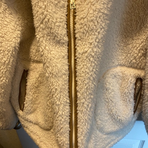 Chunky Jacket Universal Thread - Picture 4 of 7